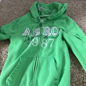 womans medium areopostale green zip up jacket.